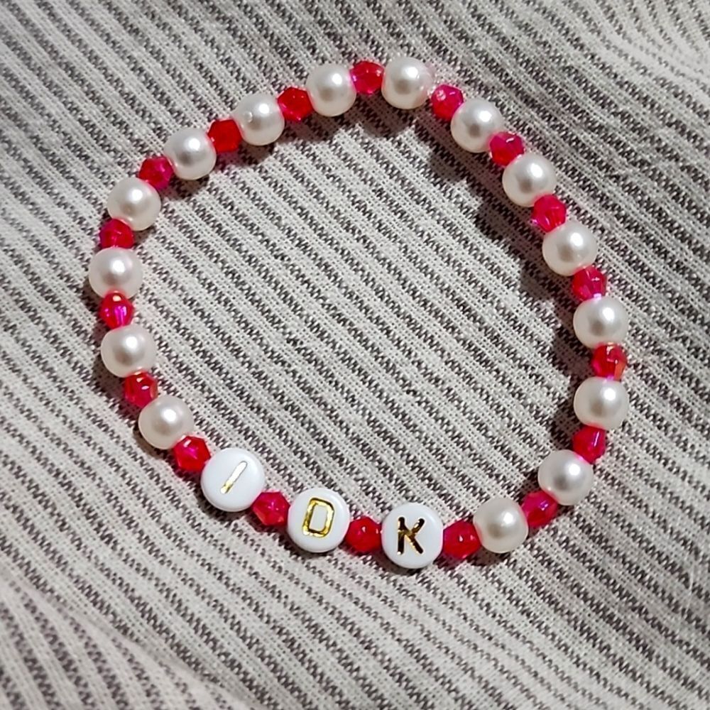 Taylor Swift Friendship Eras Tour Bracelet 9$